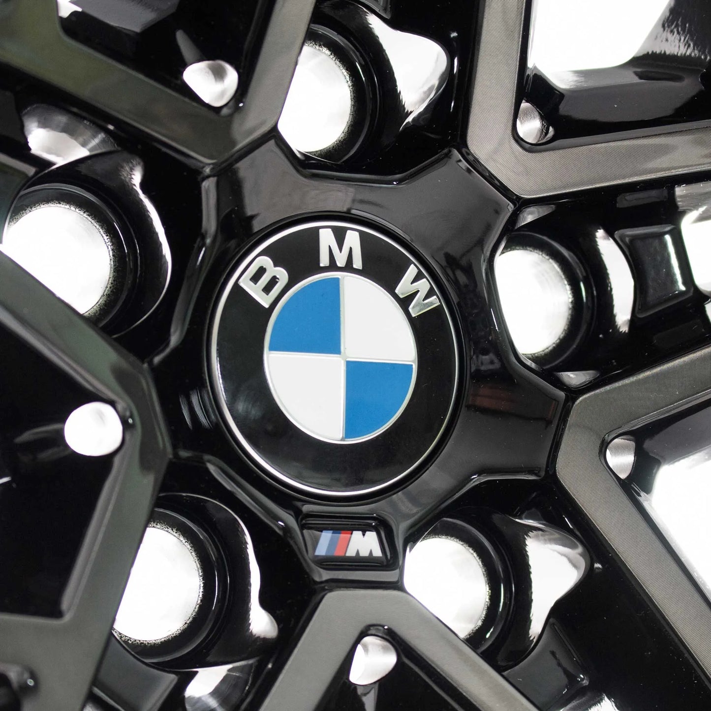 Genuine BMW 892M Wheels – 21” OEM Rims for X5 M60i & X5M | Jet Black & Burnished Finish