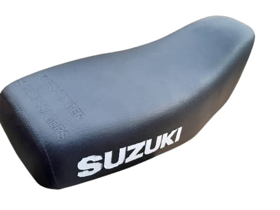 Complete seat for Suzuki LT50 with Logo.